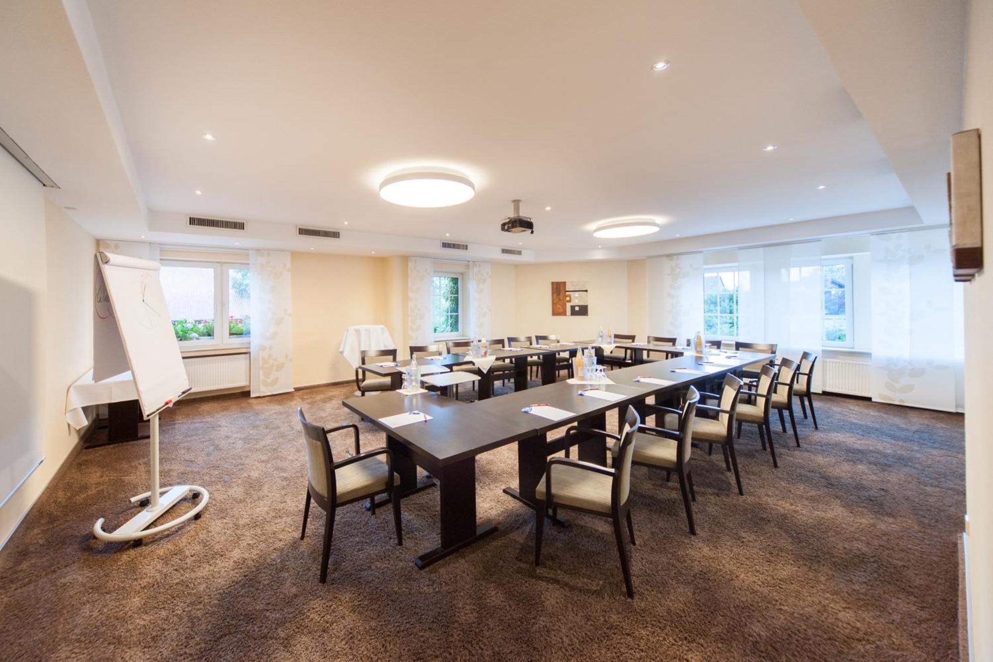Hotel Restaurant Bullerdieck Garbsen Dış mekan fotoğraf